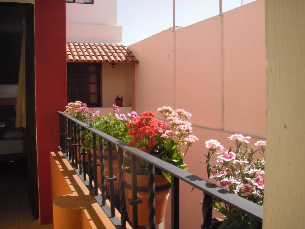 Olga Querida B&B Hostal Guadalajara Exterior photo